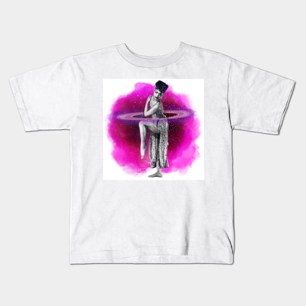 Eartha Kitt Kids T-Shirt by artbysavi